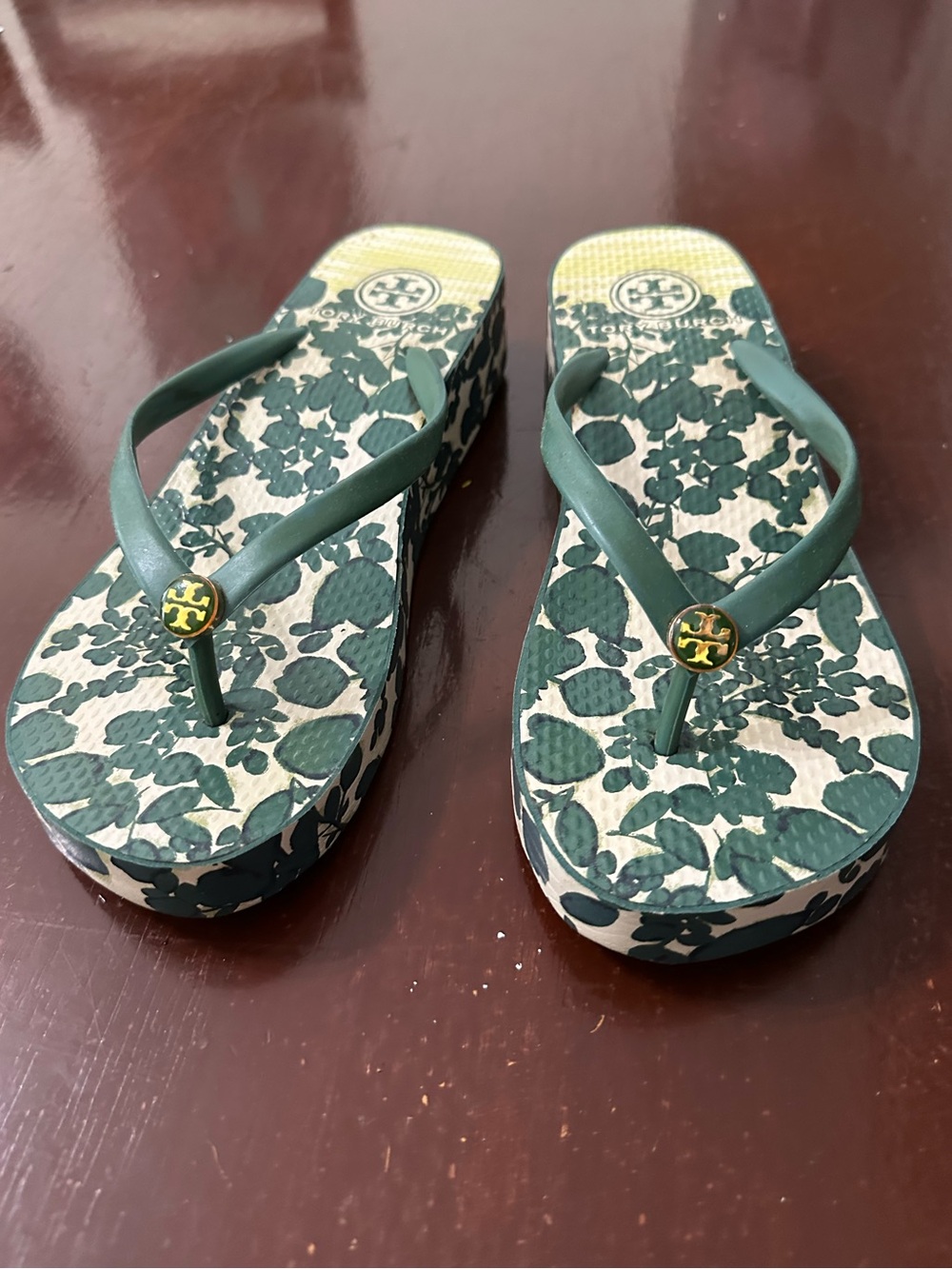Tory Burch Green Floral Platform Flip Flop Sandals with Gold Logo